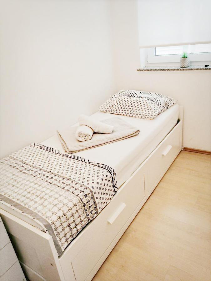 Apartment Bobby Novalja Extérieur photo