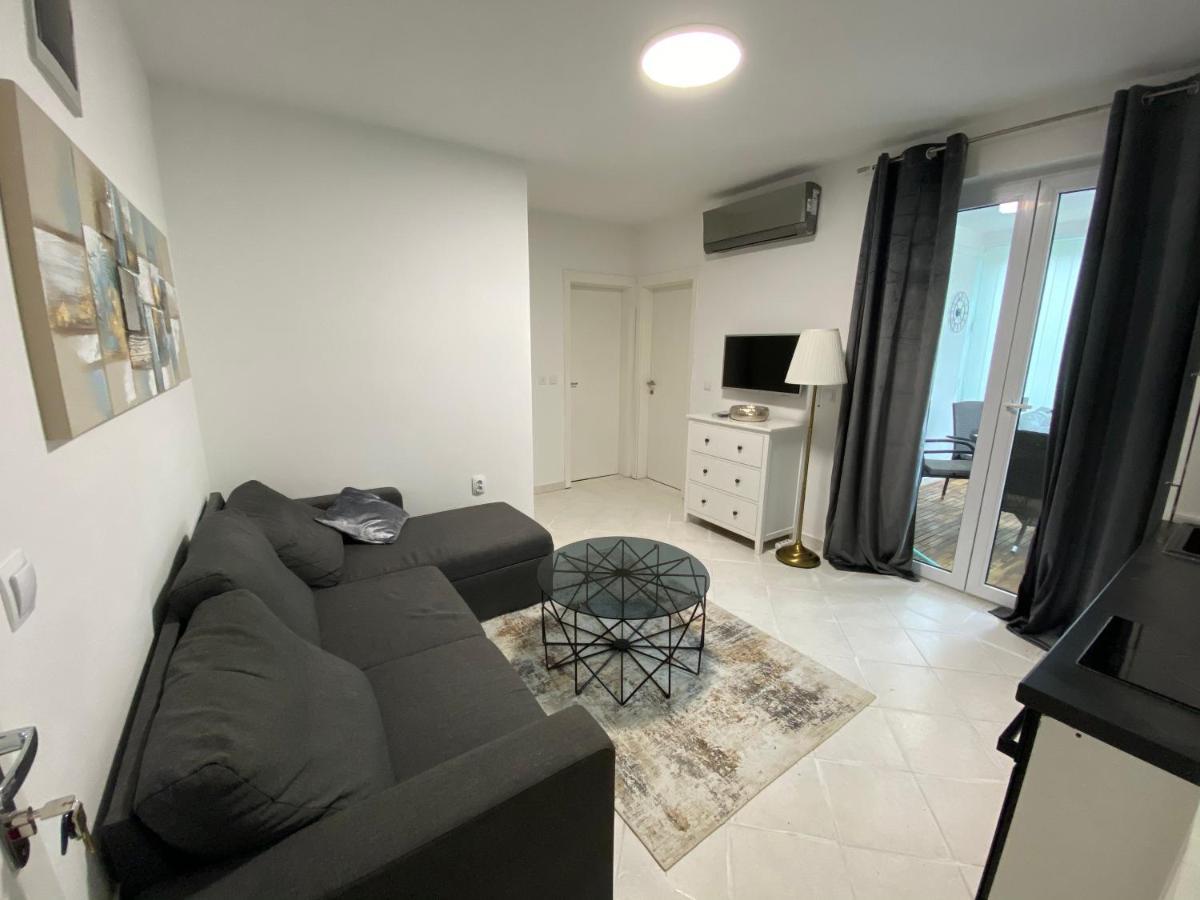 Apartment Bobby Novalja Extérieur photo